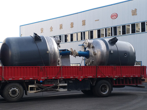 天方药业15m³不锈钢反应釜带电机搅拌整体发车